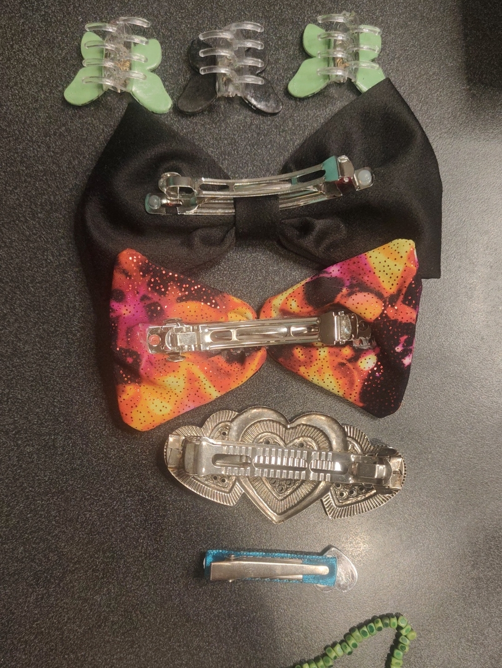 Hair Accessory Goodies - Picture 8 of 11